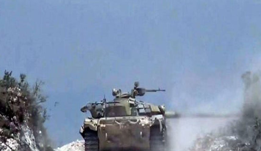 الجيش السوري يهاجم أوكار الإرهابيين بريفي حماة وإدلب