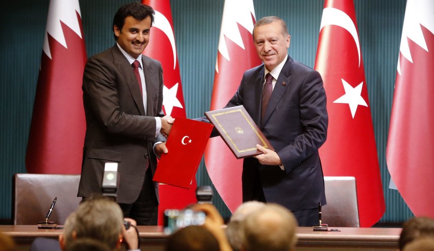 الكشف عن «صفقة سرية» بين قطر وتركيا