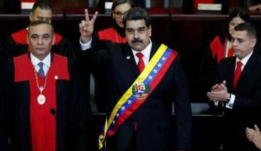 مادورو يؤدي اليمين رئيسا لفنزويلا بحضور ممثلين عن روسيا والصين وتركيا