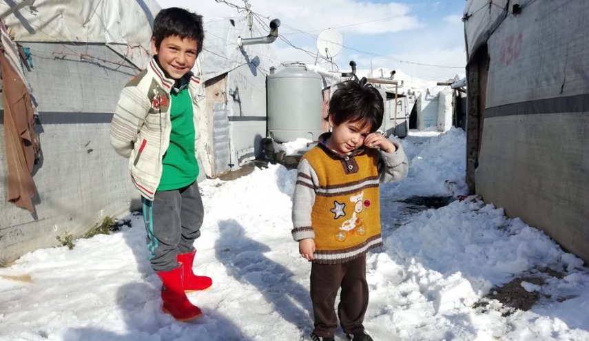 «يونيسيف»: وفاة أطفال سوريين جراء البرد القارس في الحدود!
