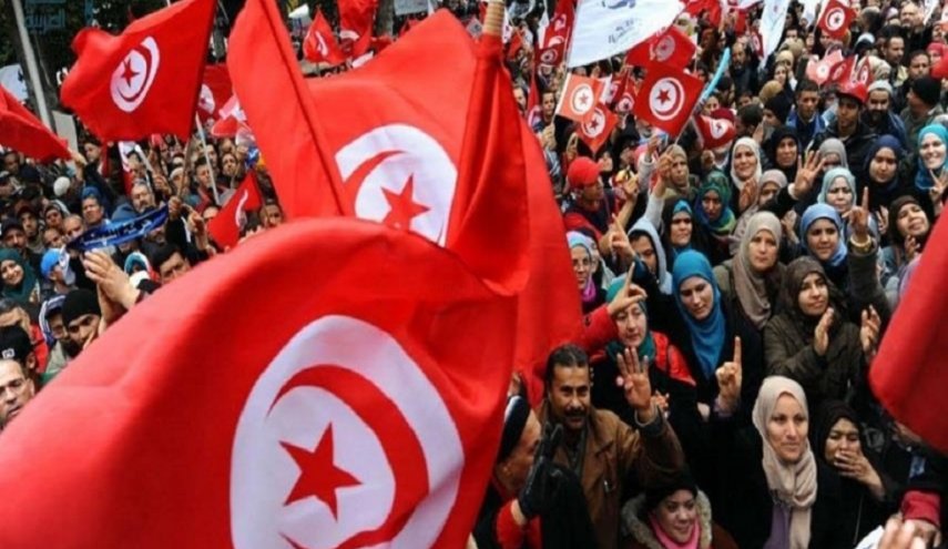 اتحادیه مشاغل تونس مردم را به اعتصاب فراخواند