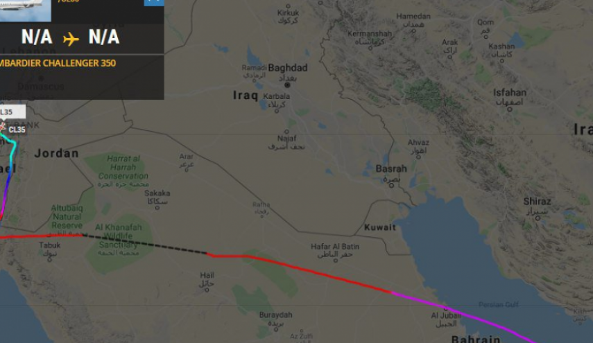هل ذهب وزير خارجية الإمارات بطائرة من أبوظبي لإسرائيل مباشرة؟