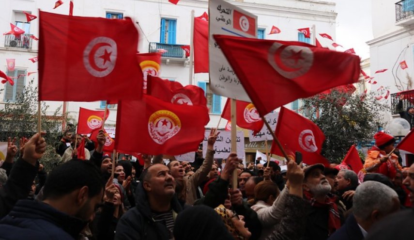 تونس.. «الديون» تعيد للأذهان جذور استعمار فرنسا للبلاد