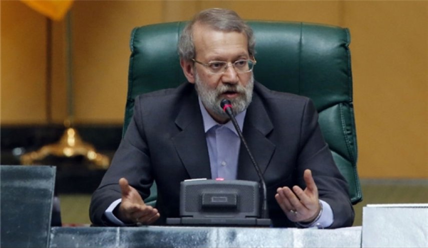 لاريجاني: اميركا فشلت في تصفير صادرات النفط الايراني
