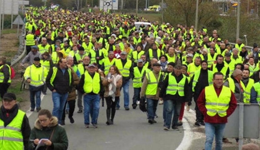 تظاهرات جديدة لأصحاب السترات الصفراء في فرنسا