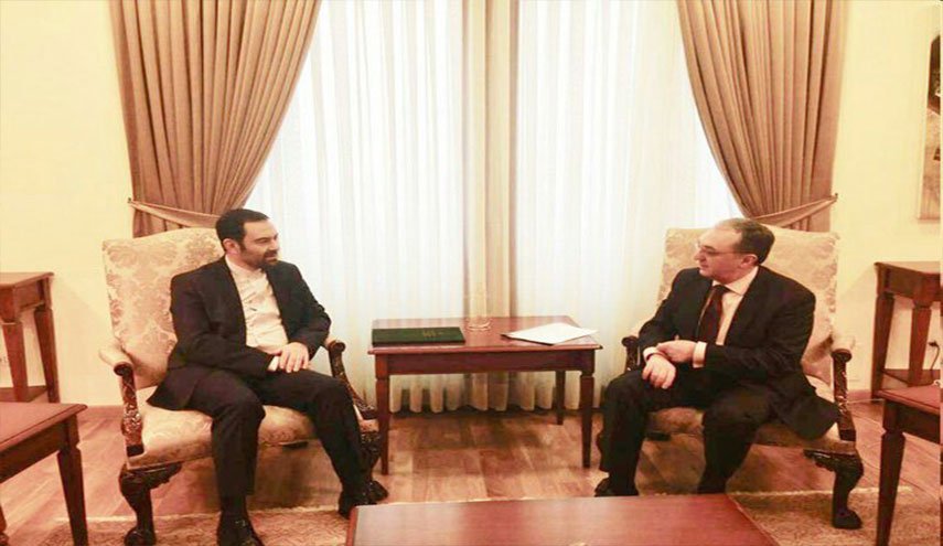 تعزيز العلاقات الثنائية في لقاء السفير الايراني ووزير خارجية ارمينيا 