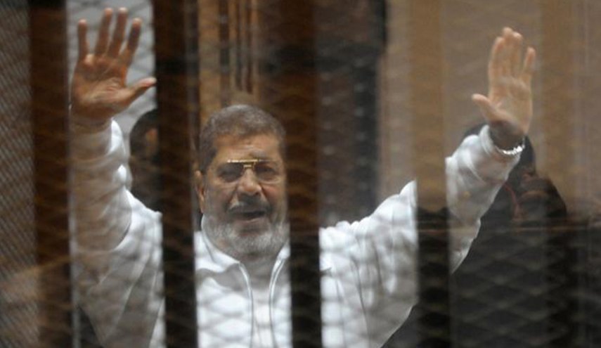 عائلة محمد مرسي تصدر بيان نعي