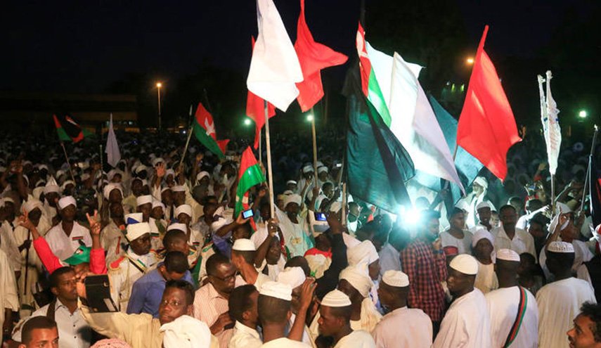 احتجاجات واسعة في العاصمة السودانية اليوم