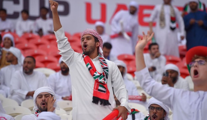 إماراتيون بعد الخسارة أمام قطر: جوازنا أقوى!