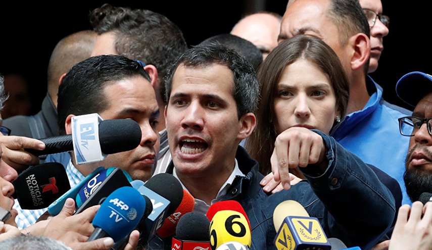 غوايدو يكشف عن خطته للإزمة الفنزويلية