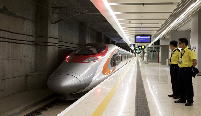 الصين تبدأ في اختبار قطارات أنفاق ذاتية القيادة