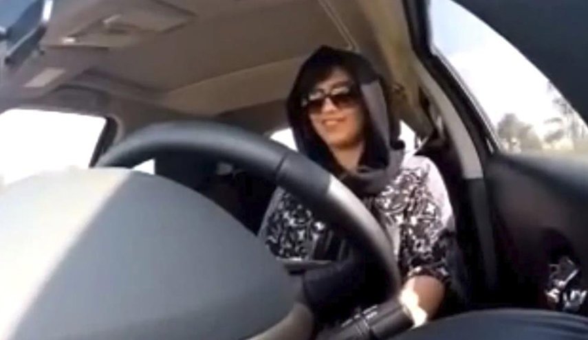 شکنجه وحشیانه زنان در زندان های سعودی؛ در قصر وحشت «بن سلمان» چه می گذرد؟