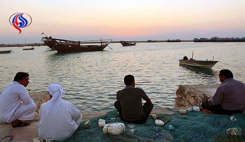 5 صيادين ايرانيين تفرج عنهم الامارات ويعودون للبلاد