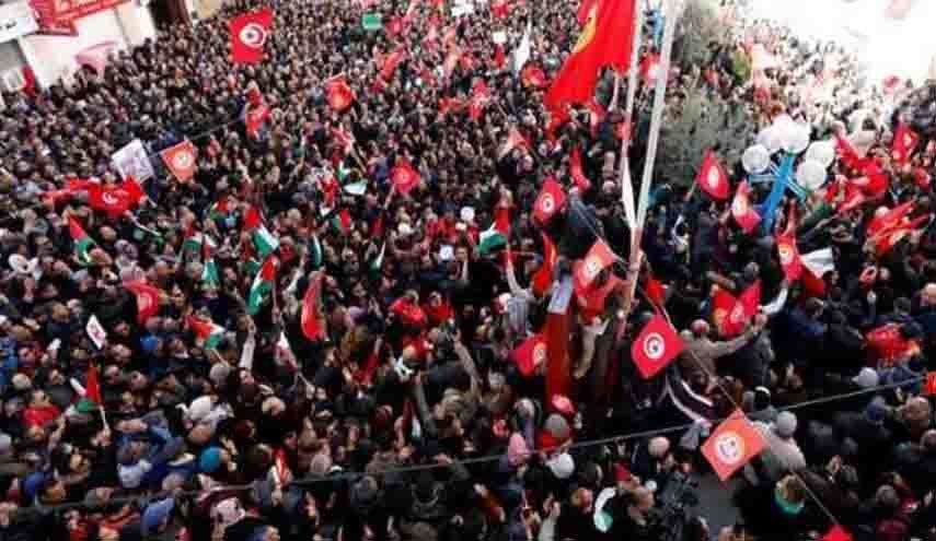 تظاهرات في تونسن تنديدا برفع تجميد ممتلكات صهر بن علي