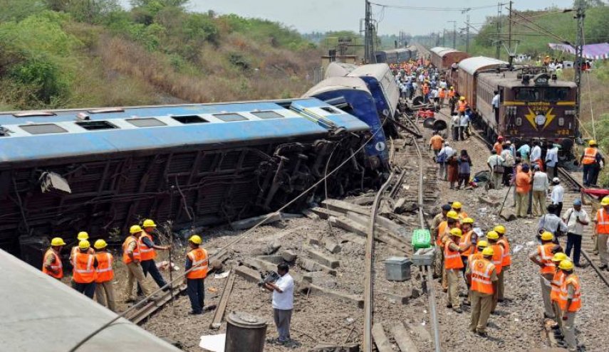 مصرع 7 أشخاص في حادث قطار شرقي الهند