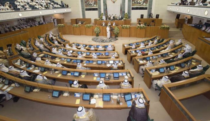 مصري يخترق شبكة مجلس الأمة الكويتي أثناء كلمة لأمير البلاد