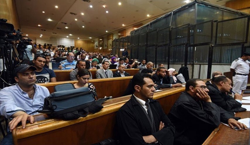 الحكم على 3 سوريين بالسجن المؤبد في مصر، الیکم التفاصیل
