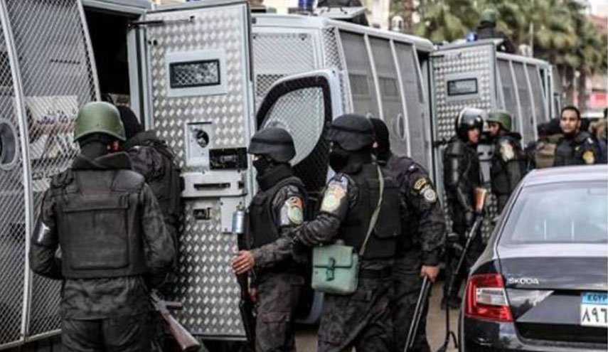 مصر تنفذ حكم الإعدام بحق 3 عناصر من جماعة الإخوان المسلمين