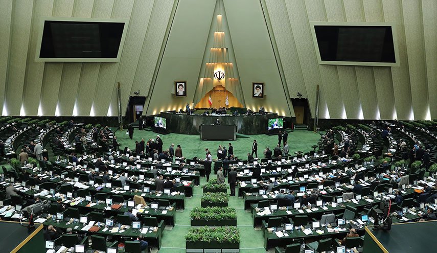 البرلمان الايراني يبحث حادث زاهدان الارهابي
