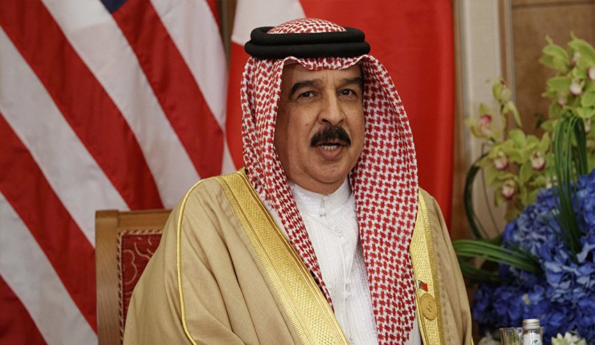 ملك البحرين يلغى أحكاما بإسقاط جنسية 551 مواطنا
