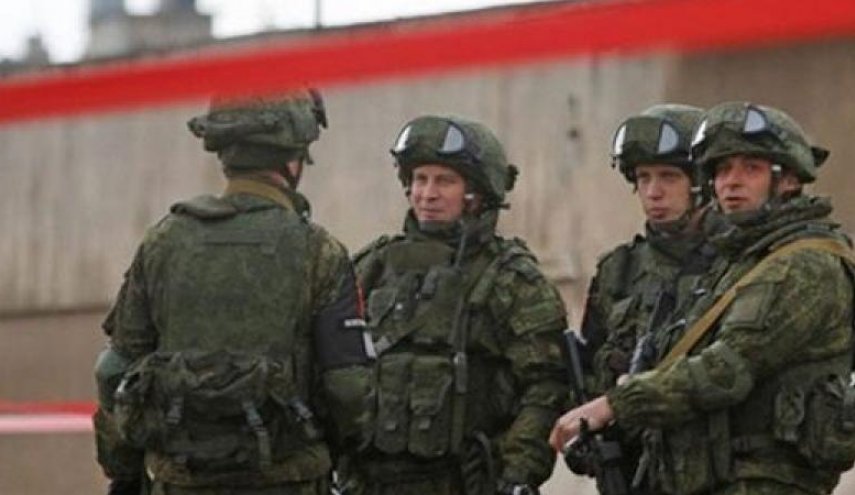 روسيا تمنع جنودها من حيازة الهواتف الذكية