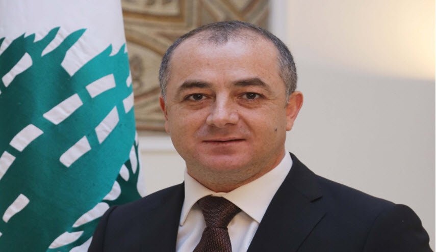 وزير دفاع لبنان يرد على تعليق سويسرا تعاونها العسكري