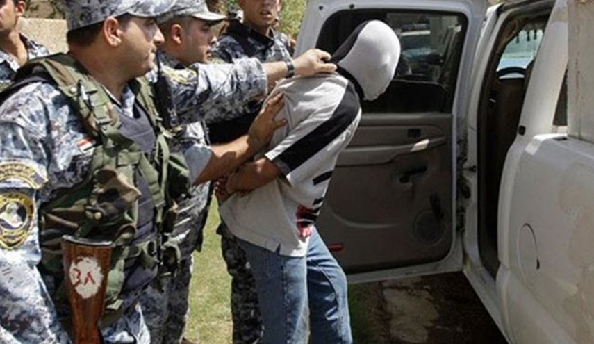 اعتقال عصابة تتاجر بالمخدرات في واسط بالعراق(صورة)
