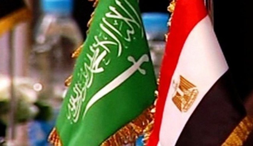 افشای دخالت عربستان سعودی برای تغییر قانون اساسی مصر