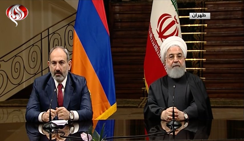 روحاني يشيد بمواقف ارمينيا تجاه الحظر الجائر ضد ايران 