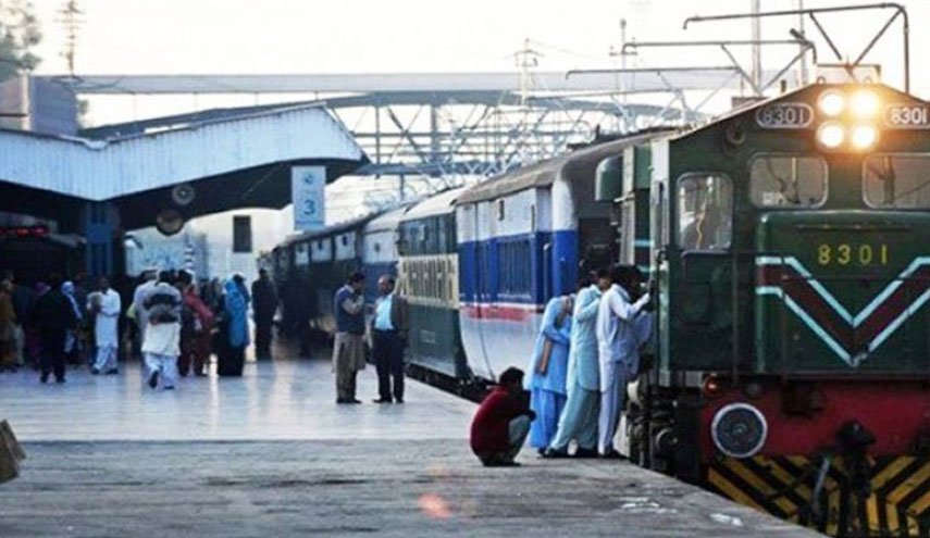 حرکت قطارهای هند به پاکستان از سر گرفته شد