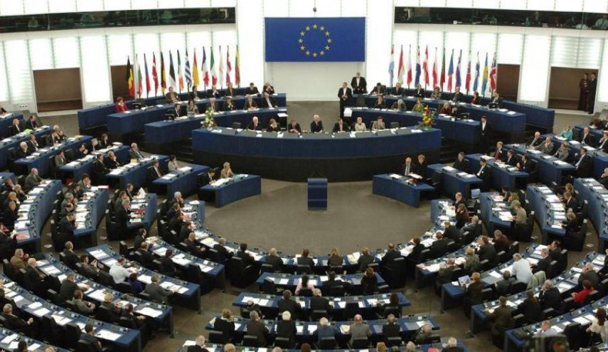  حكومات الاتحاد الأوروبي ترفض قائمة غسیل الأموال