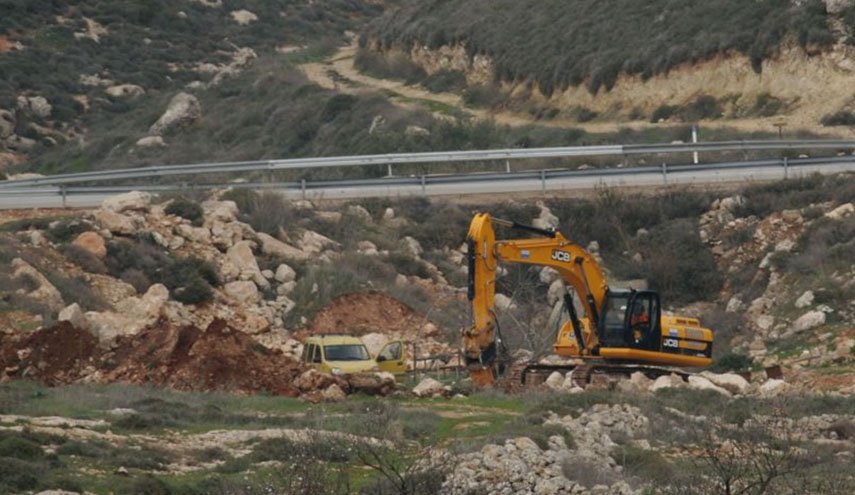 المستوطنون يعيثون فسادا في نابلس والأغوار