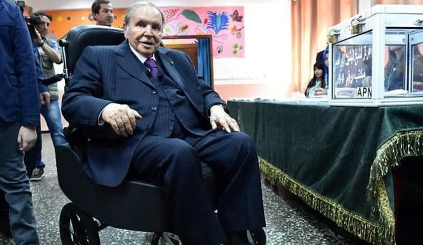 بازتاب گسترده انصراف بوتفلیقه از نامزدی انتخابات الجزایر در رسانه های عربی و غربی