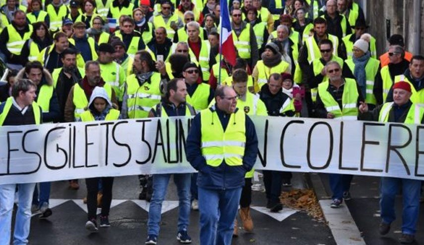 مجوز شلیک آزاد برای پلیس فرانسه به معترضان به نظام سرمایه‌داری