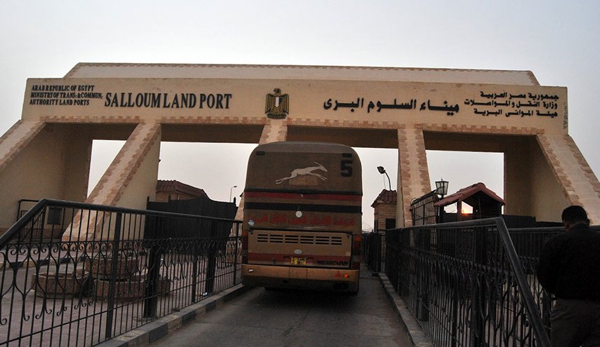 السلطات المصرية تحبط تسلل 39 شخصا من مصر إلى ليبيا
