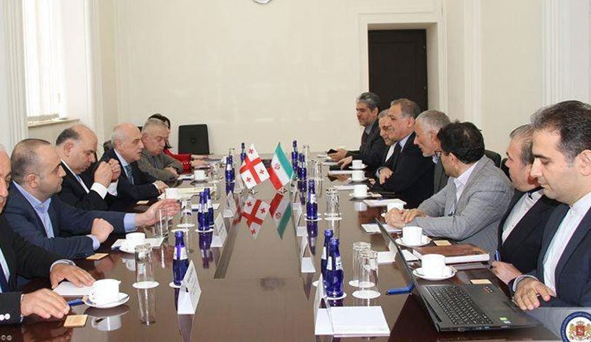 گروه دوستی پارلمانی ایران با مقامات ارشد گرجستان دیدار کرد
