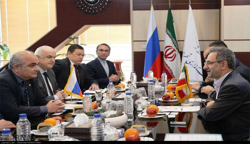 محافظ طهران يتطلع للارتقاء بمستوى العلاقات التجارية والاقتصادية مع روسيا