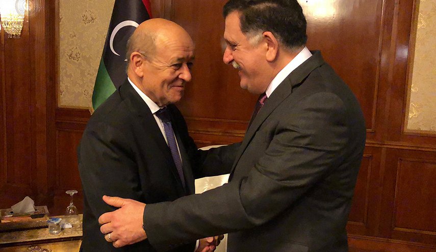 لودريان والسراج يتفقان على دعم الحلول السياسية في طرابلس