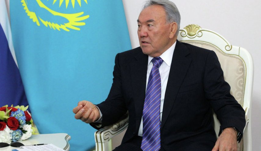خبير يكشف سبب استقالة الرئيس الكازاخي تفاديا تحليلات شعبية