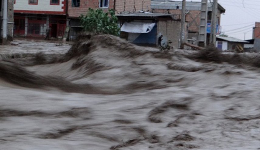 آخرین اخبار از سیلاب گلستان/ قطع ارتباط با حدود 8000 روستانشین/ امدادرسانی به سیل‌زدگان با بالگرد/ ادامه قطعی برق و آب برخی نقاط

