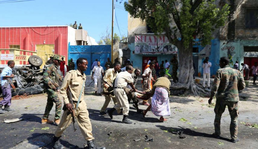 مقتل 9 أشخاص على الأقل في هجوم لحركة الشباب بمقديشو