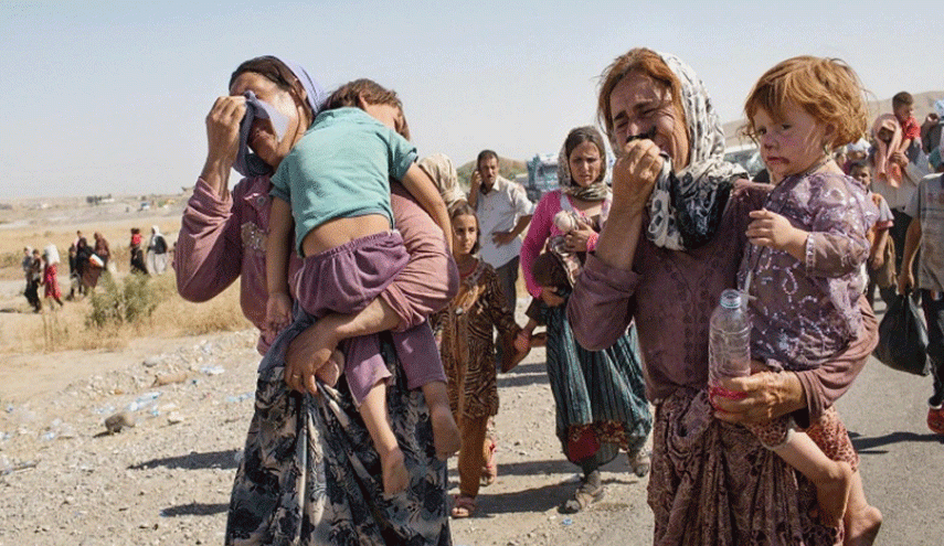 العراق يستلم 21 ايزيديا كانوا مختطفين لدى داعش في سوريا