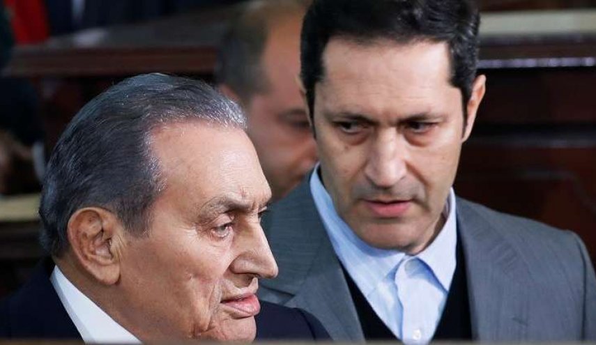 علاء مبارك يدعي ان والده لا يمتلك أي أصول إطلاقا في سويسرا