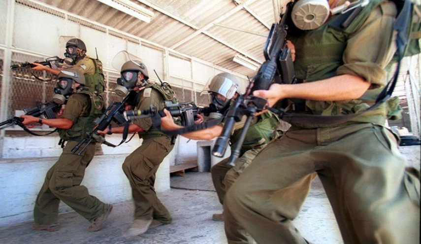 قوات الاحتلال تقمع الأسرى بسجن النقب