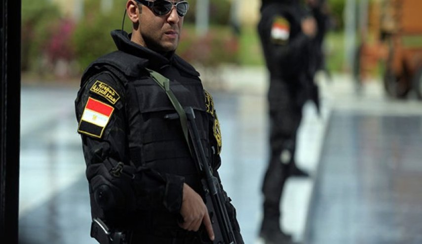 صدور حکم حبس برای ۳۰ مصری به اتهام ارتباط با گروه‌های تروریستی
