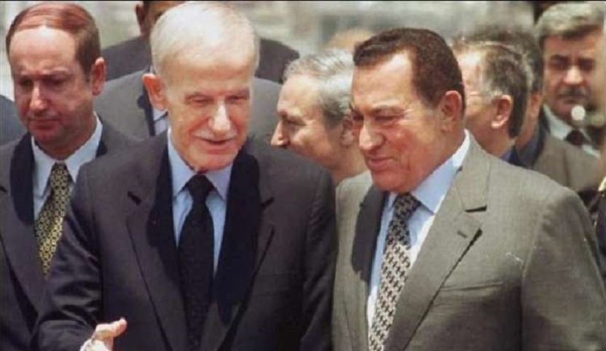  مبارك يكشف عن شرط الاحتلال لاسترداد الجولان وكيف رد حافظ الاسد