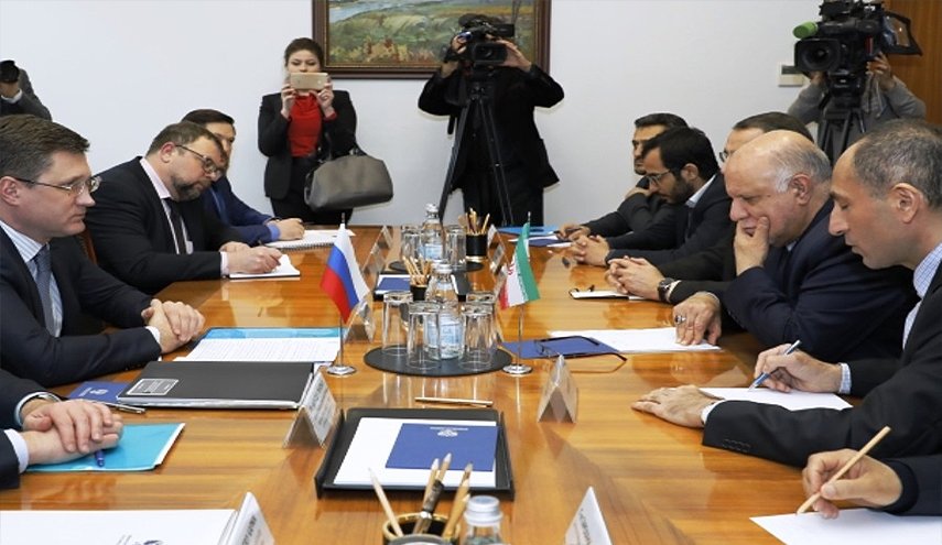 تواصل التعاون الايراني الروسي في قطاع النفط