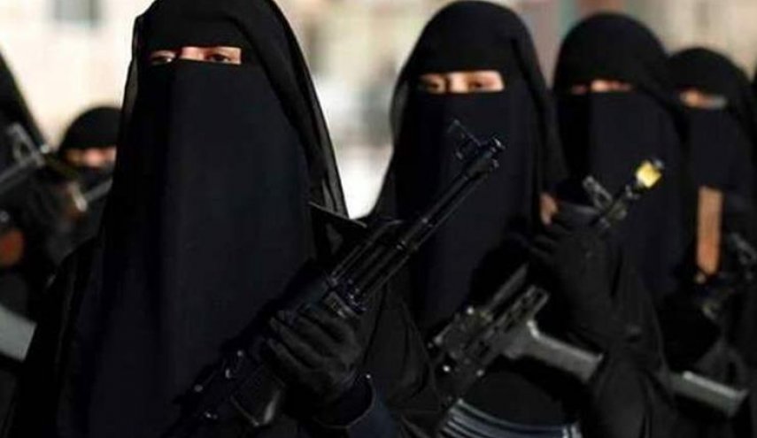  أدوار نساء “داعش” بعد الخداع بالحب
