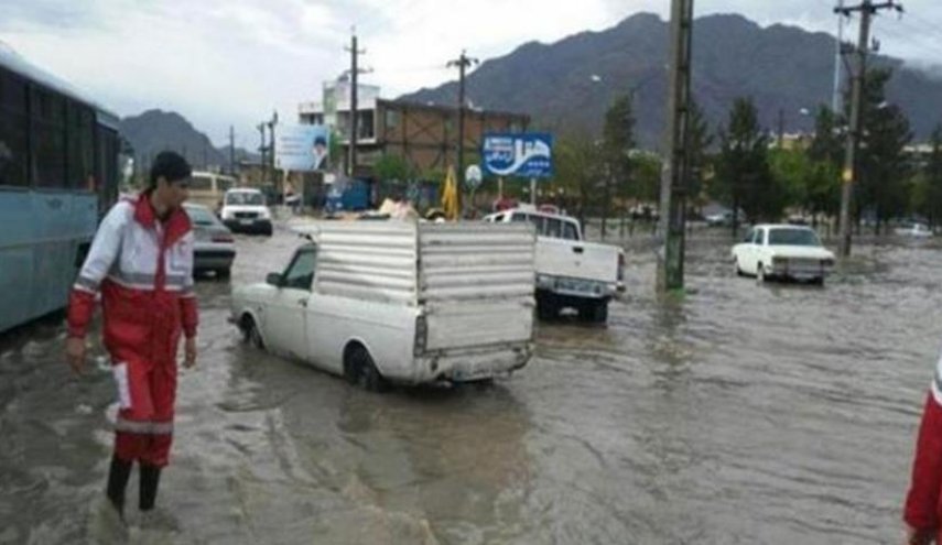 ارتفاع حصيلة ضحايا السيول في ايران الى 62 شخصا