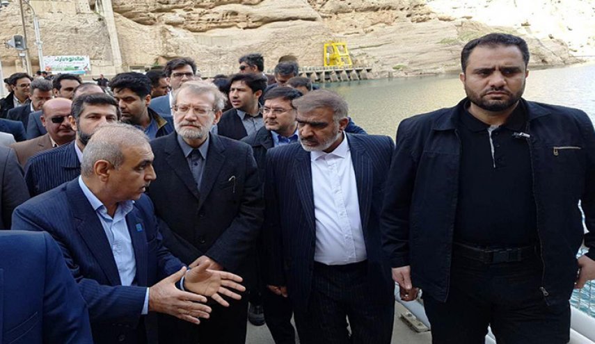 لاريجاني يصل خوزستان في جولة تفقدية لمناطق السيول